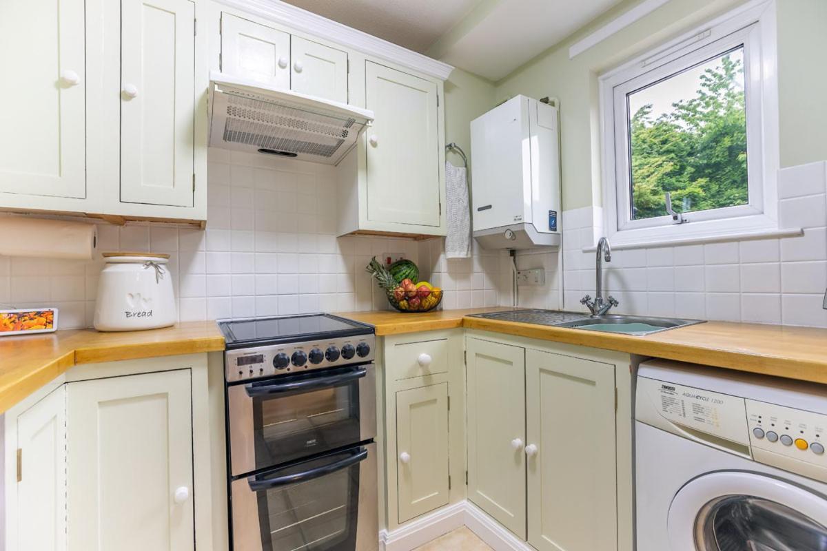 Inverness Holiday Retreat - 2 Bedroom ภายนอก รูปภาพ