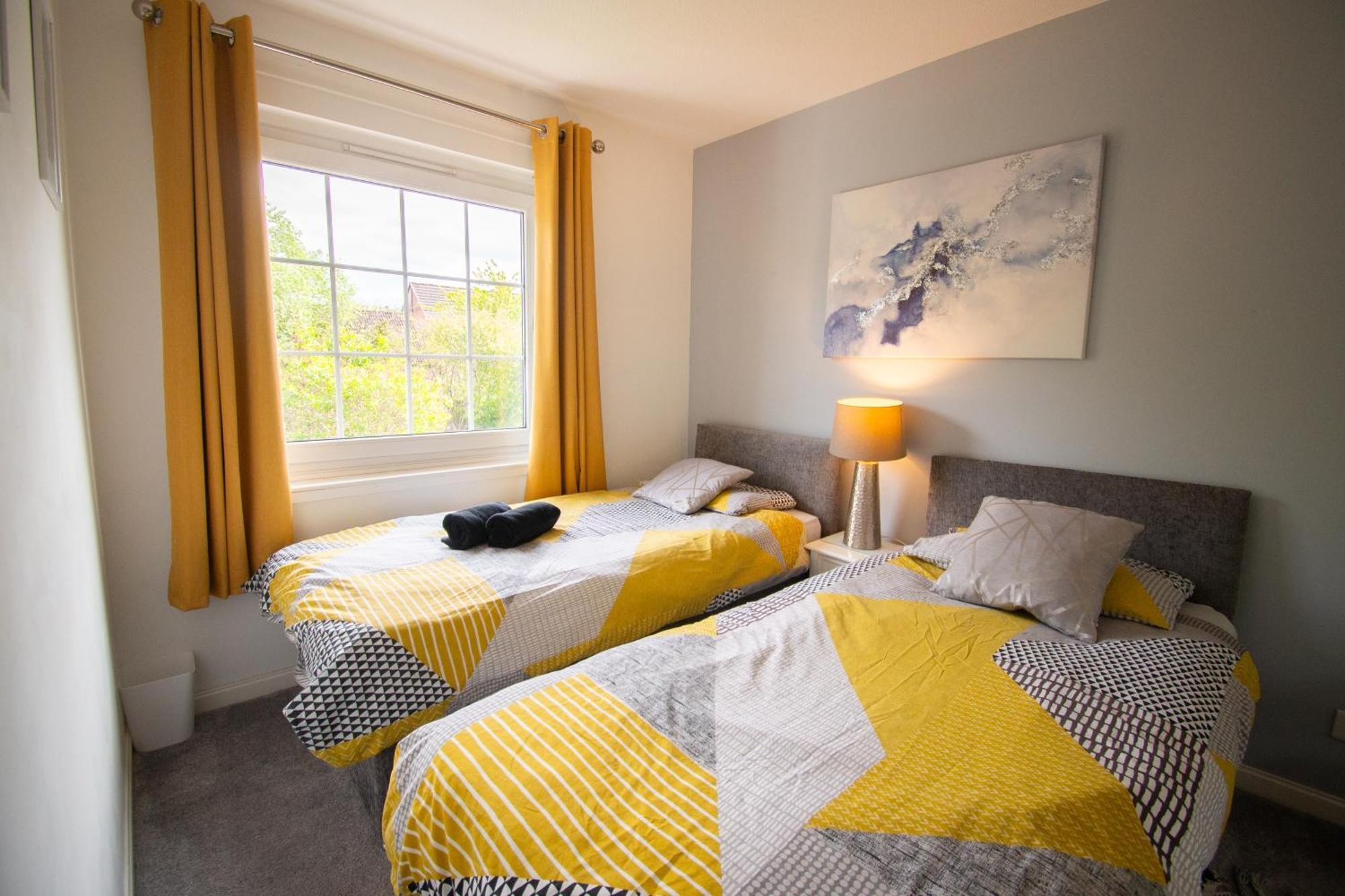 Inverness Holiday Retreat - 2 Bedroom ภายนอก รูปภาพ