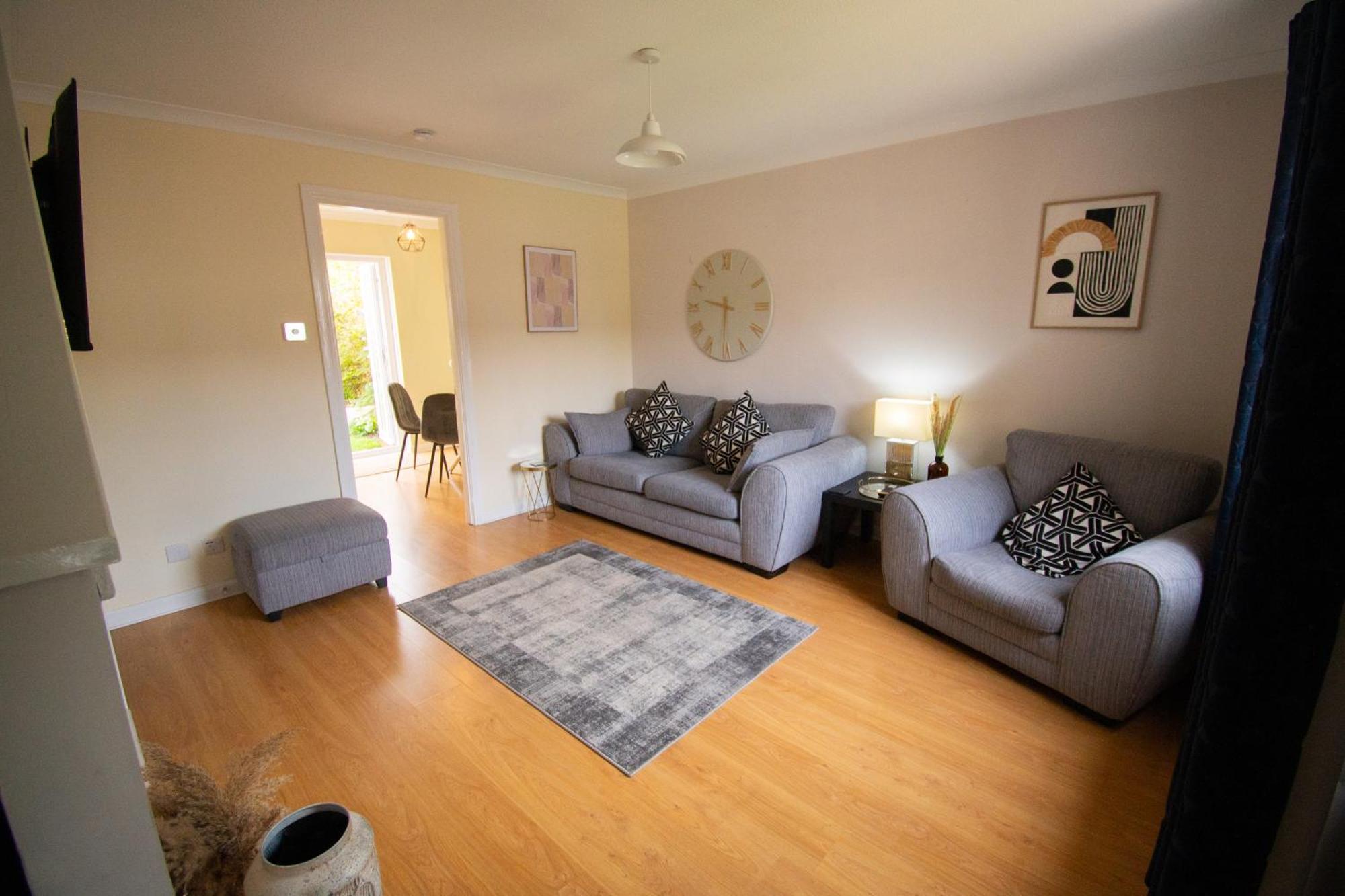 Inverness Holiday Retreat - 2 Bedroom ภายนอก รูปภาพ