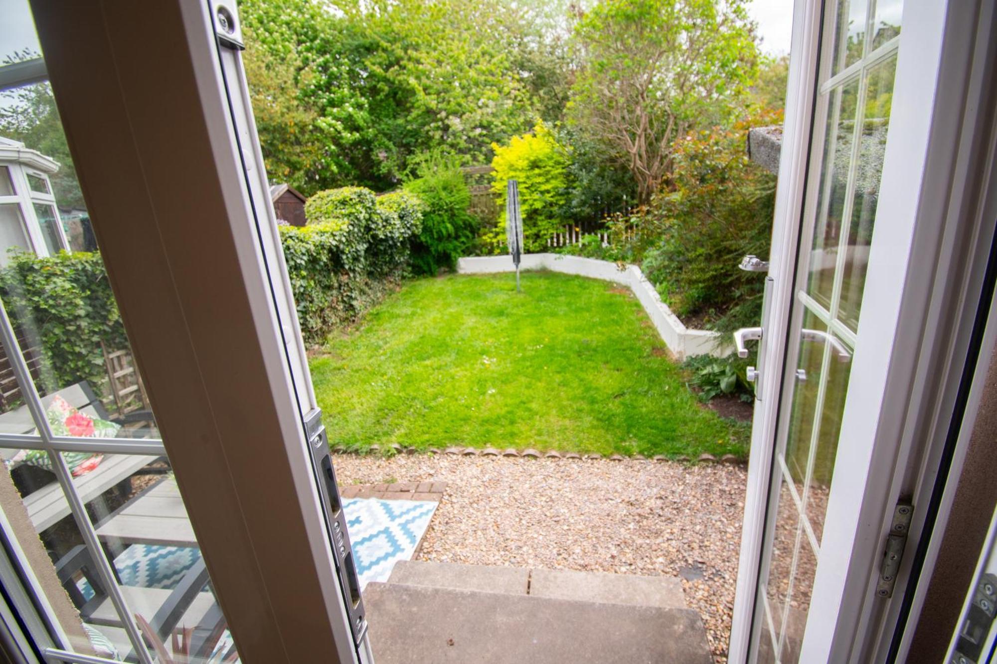 Inverness Holiday Retreat - 2 Bedroom ภายนอก รูปภาพ